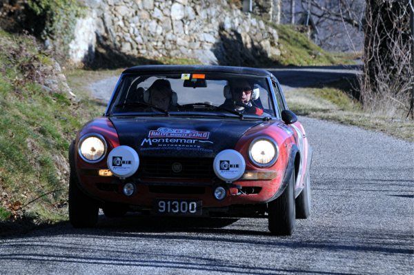 Aghina and Ruppert in their Fiat 124 Abarth Spider